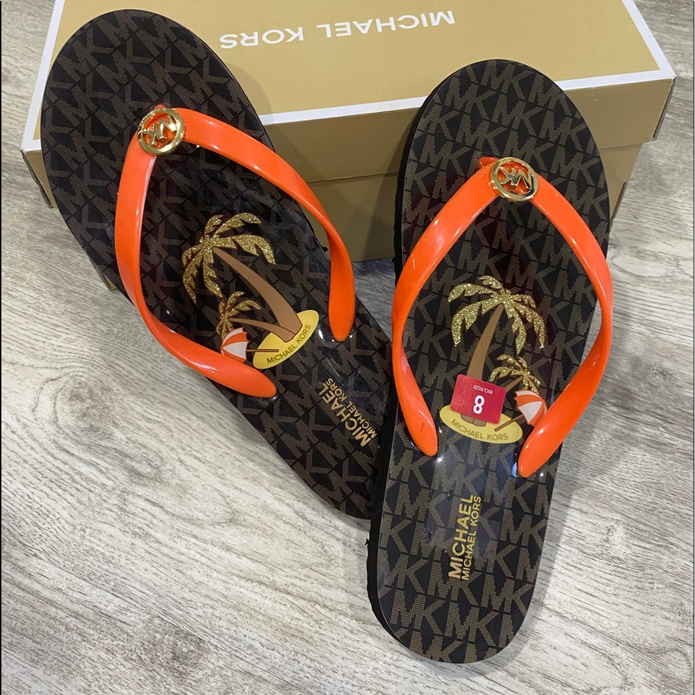 BNWT Michael Kors Flip Flops size 8M mimosa brown/orange